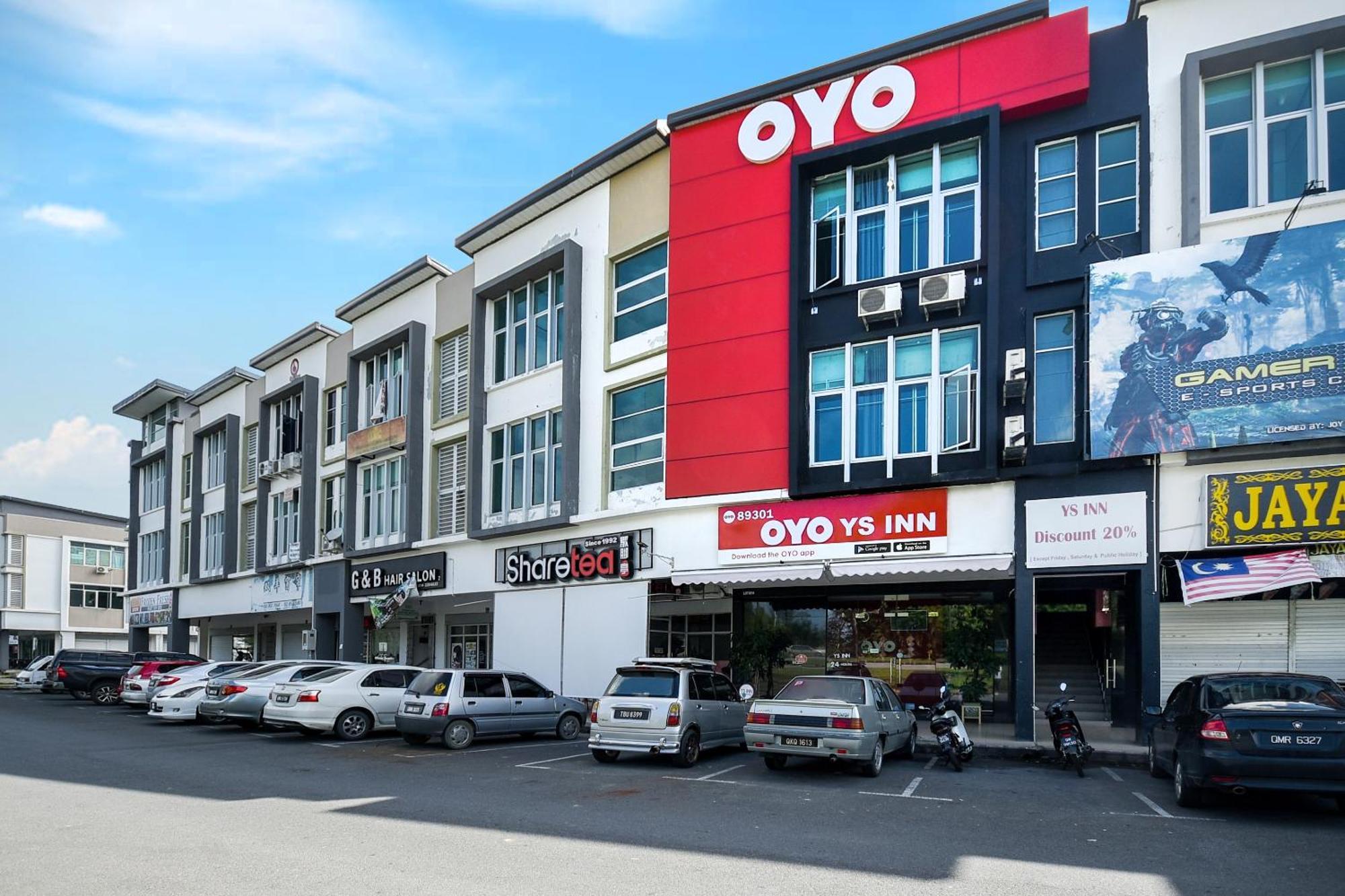 Oyo 89301 Ys Inn Мири Экстерьер фото